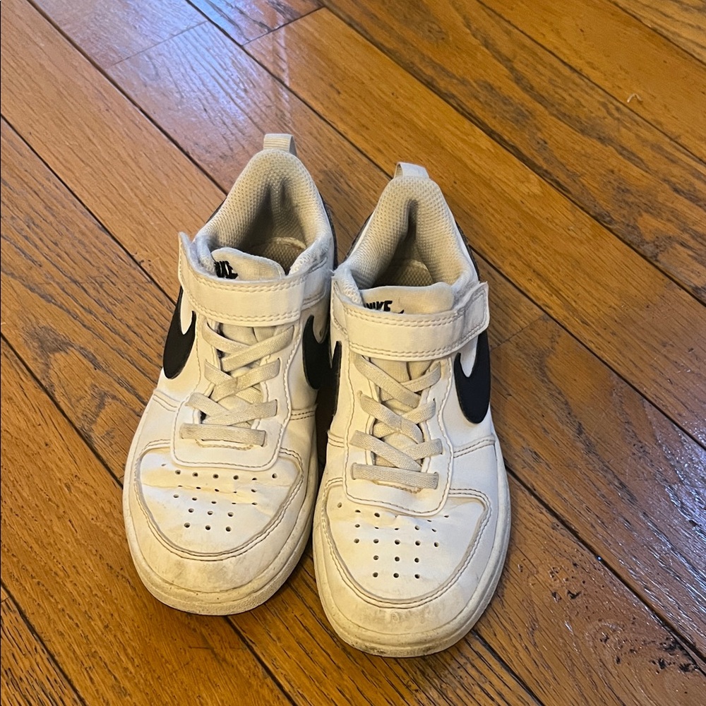 Nike Kids White Sneakers with Black Swoosh